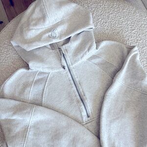 Lululemon cropped hoodie
